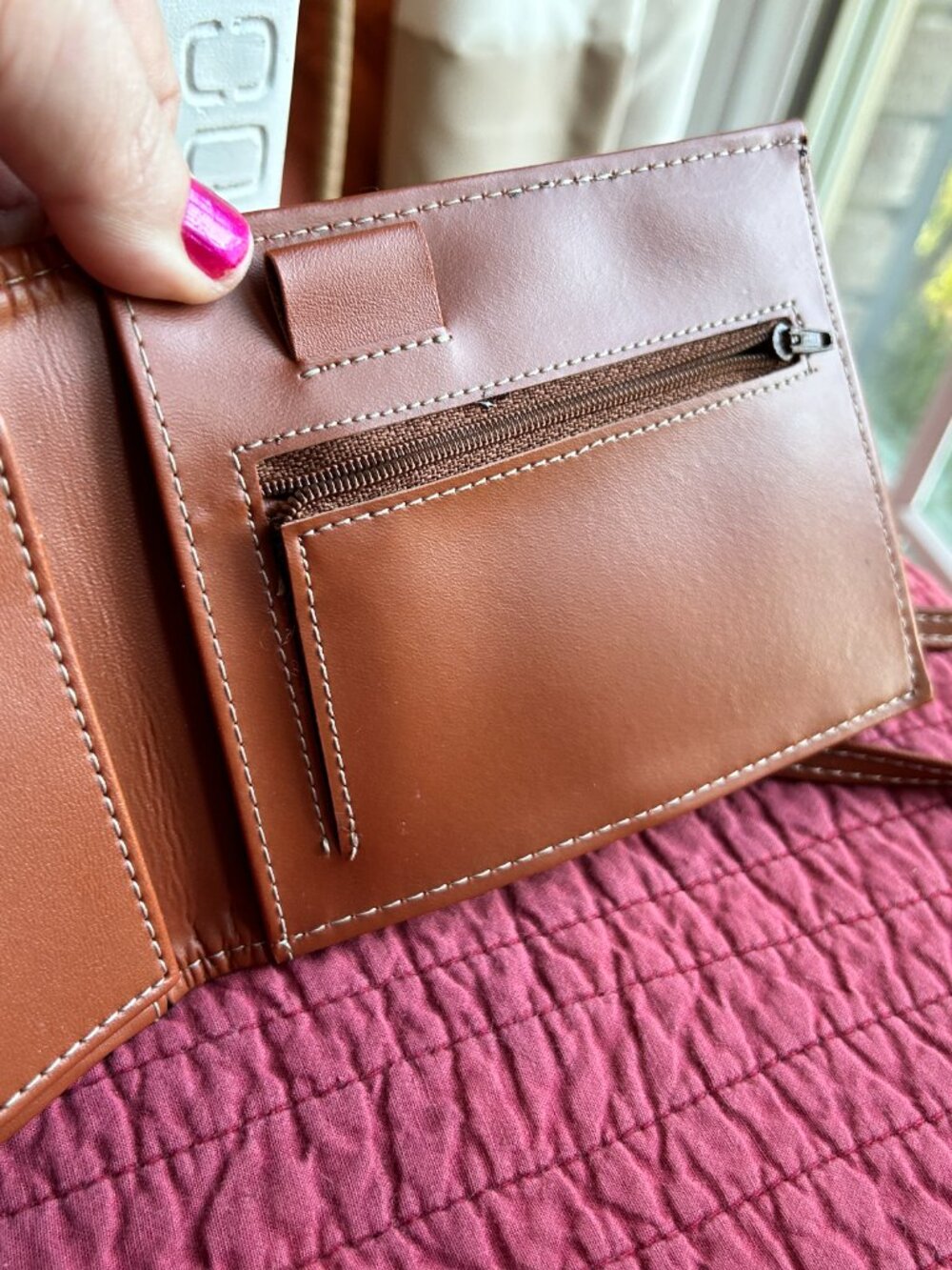 👜 Dooney & Bourke Pebbled Leather Crossbody | Navy + Tan Trim - Picture 12 of 13